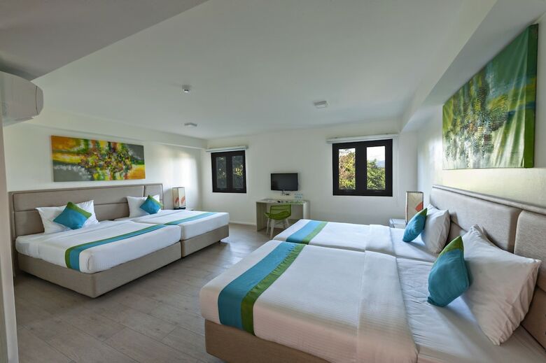 Lime Hotel Boracay