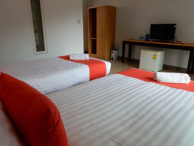 Hostal Wandee Bed And Breakfast
