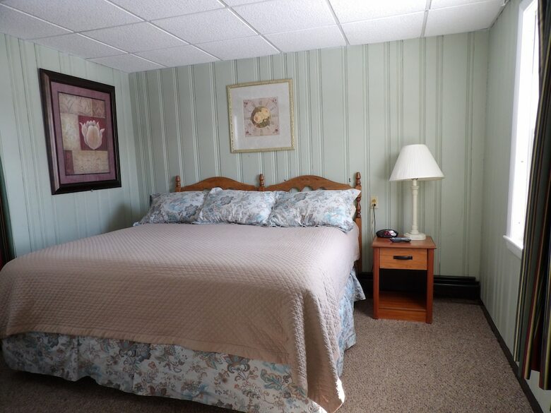 Mount Blue Motel