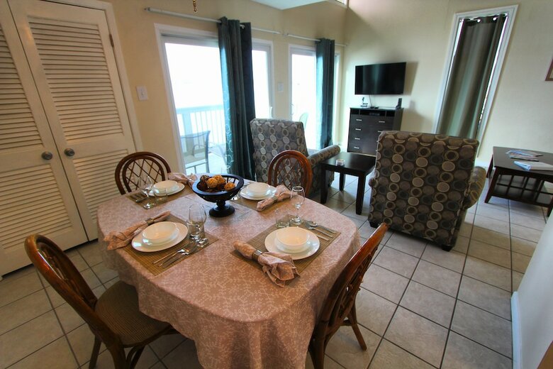 Multi Resorts At Puente Vista
