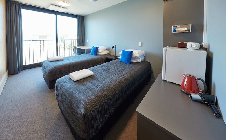 Hostal All Stars Inn - Hostel & Hotel Accommodation