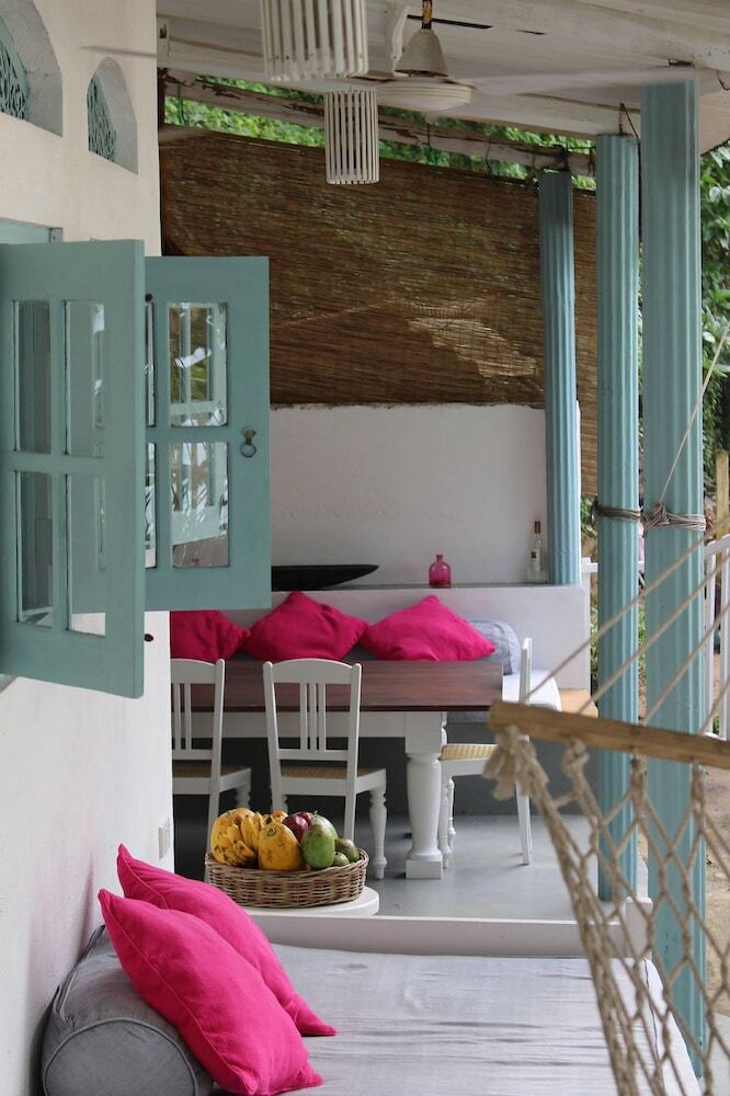 Hotel Talalla Bay Beach House