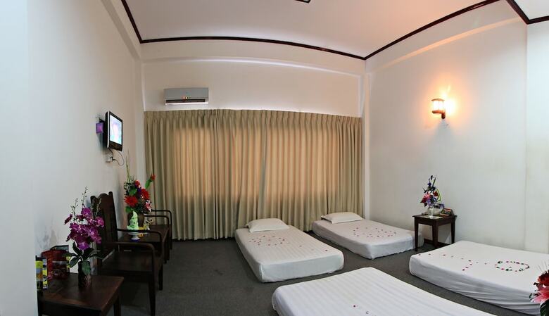 Hotel Shwe Pyi 115 Miles
