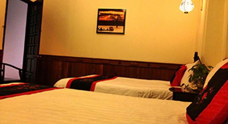 Hue Home Hotel