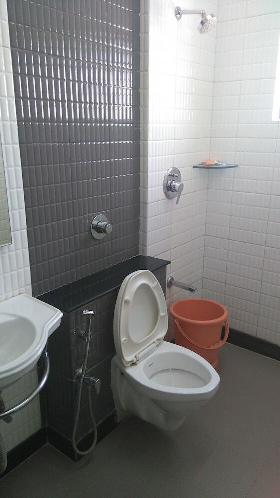 Hotel Manasa Paradise