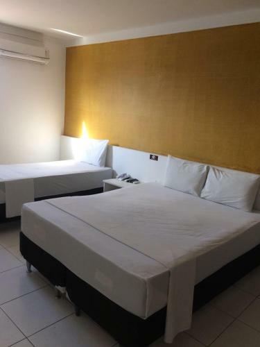 Augustos Hotel
