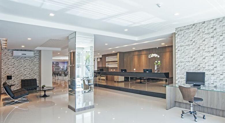 Hotel Slaviero Slim Curitiba Av. Das Torres
