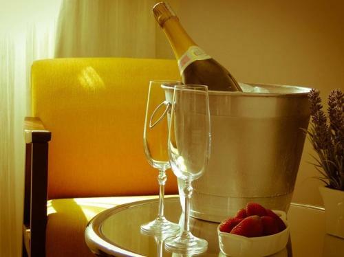 Hotel 1000