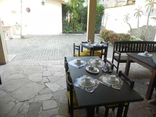 Hostal Pousada Tropicalia