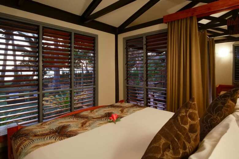 Hotel Nanuya Island Resort