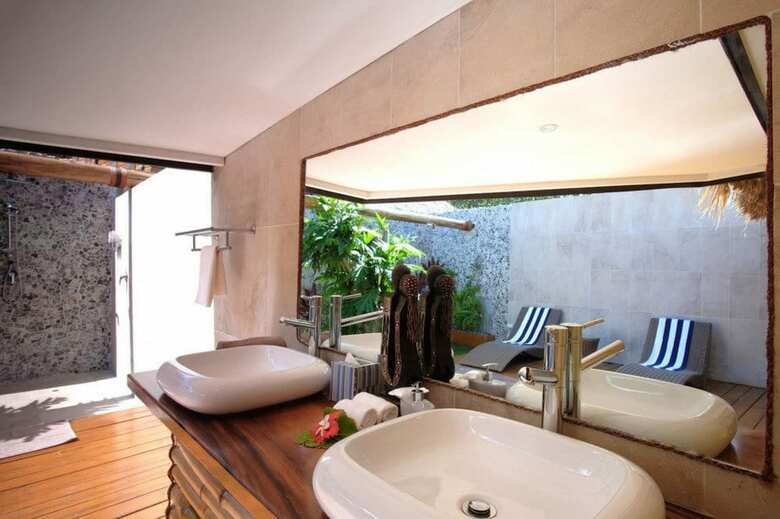 Hotel Nanuya Island Resort