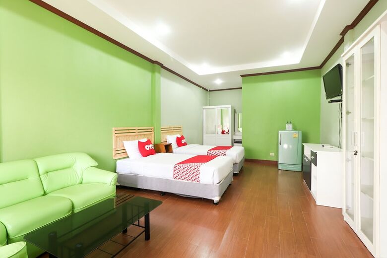 Hotel Oyo 359 Golden Nakara Place