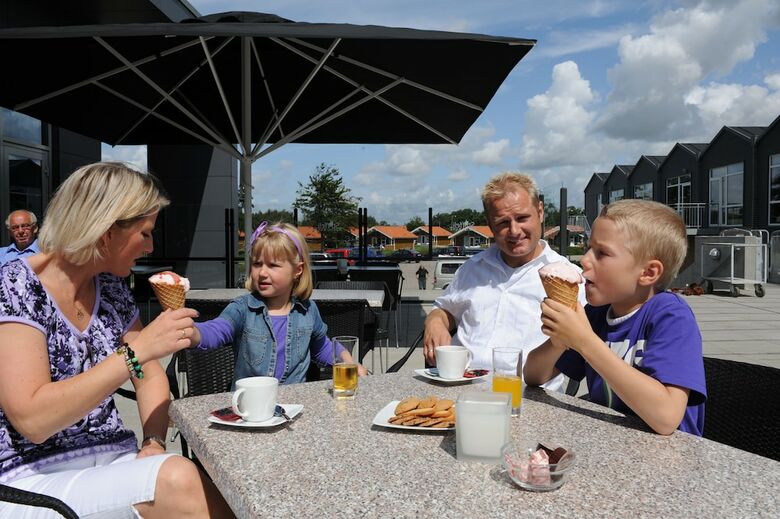 Aparthotel Sk�rb�kcentret