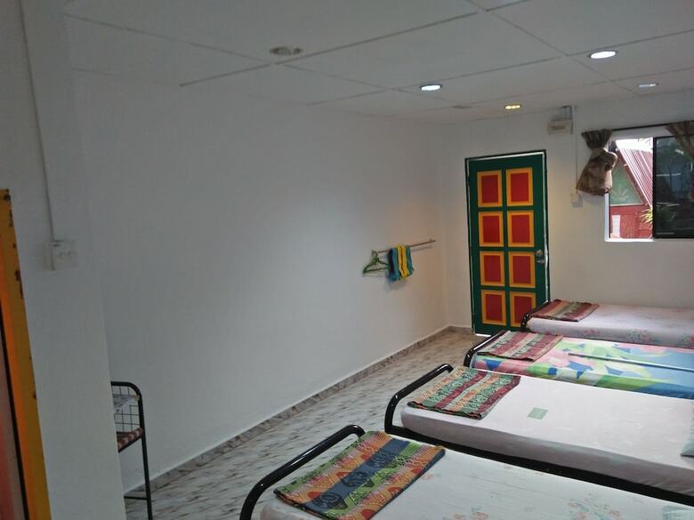Posada Nazri Nipah Camp