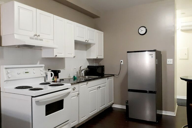 Apartamentos Hotel Oshawa Downtown