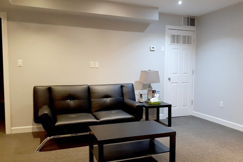 Apartamentos Hotel Oshawa Downtown