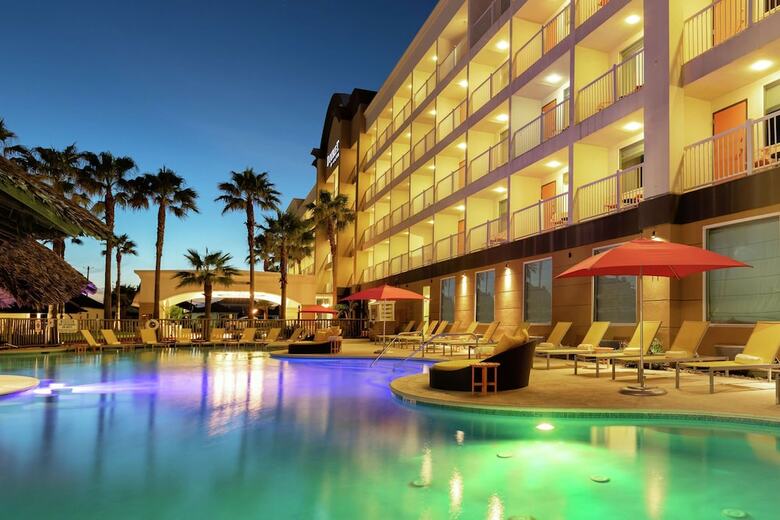 Doubletree By Hilton Hotel Galveston Beach