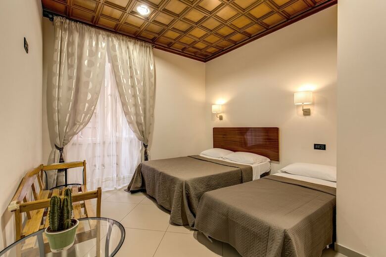 Hotel Artemis Guest House