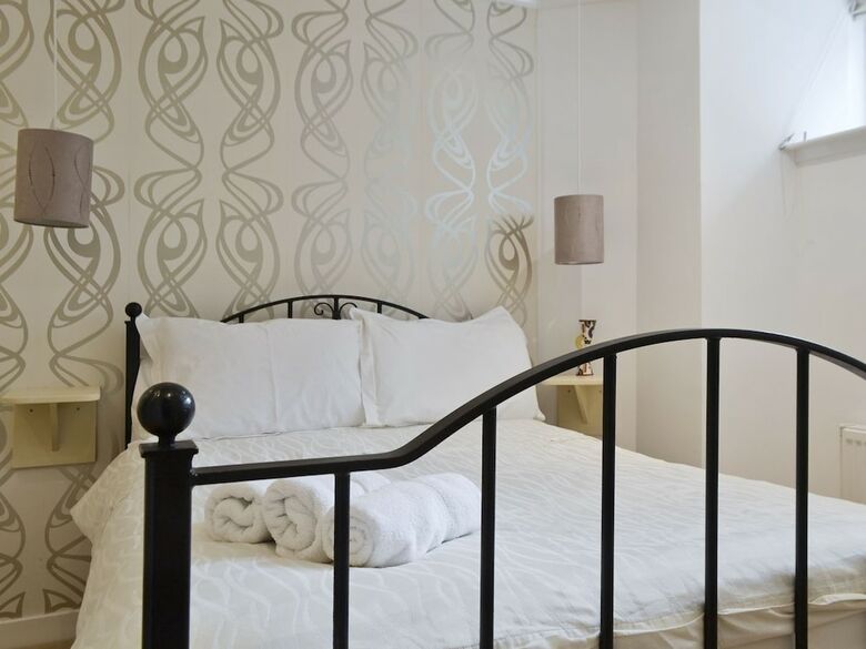 Crieff Armoury Luxury Self Catering Apartment