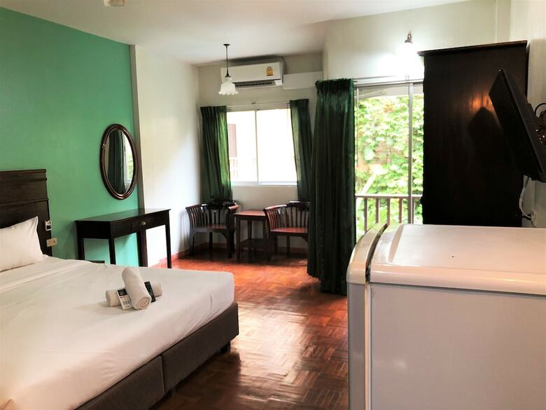 Hotel Sutus Court 2