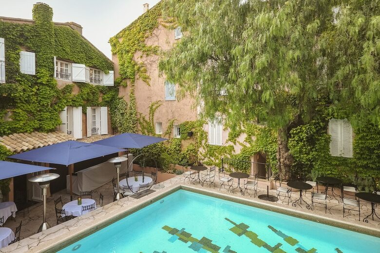 Hotel H�tel Restaurant Le Yaca