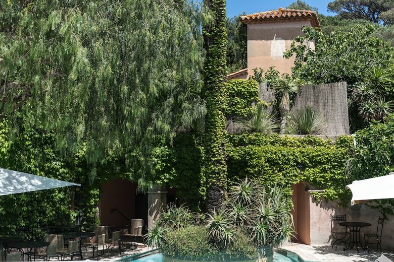 Hotel H�tel Restaurant Le Yaca