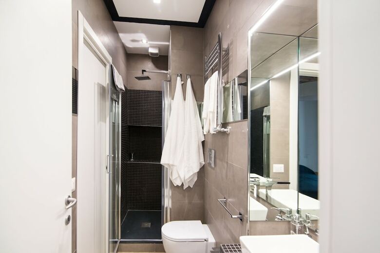 Domenichino Luxury Home