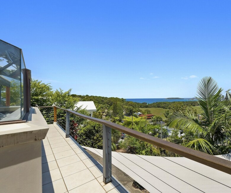 Mcauleys Beach House