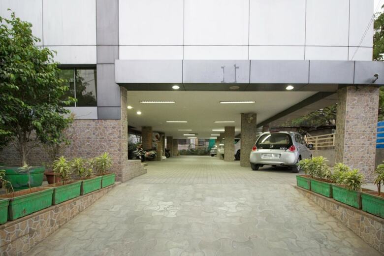 Oyo 1421 Hotel Nirmal Excellency