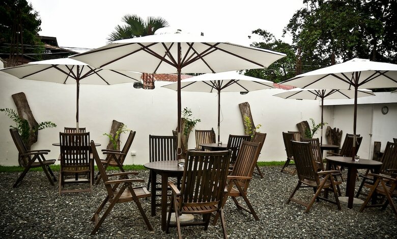 Bed & Breakfast Cleon Villas Pension