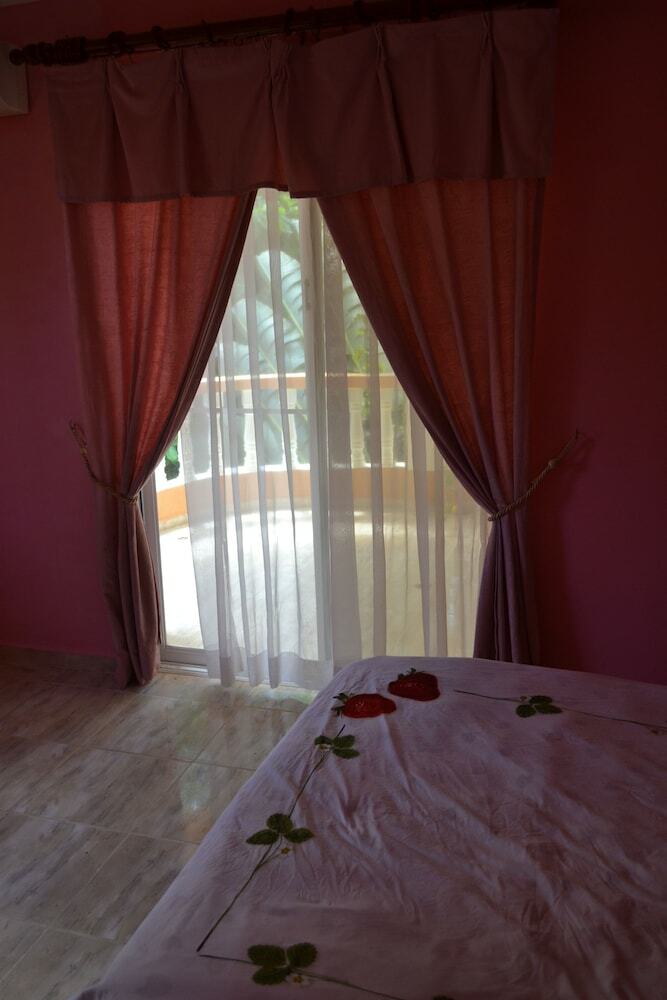Apartments With Balcony In The Villa, Pool