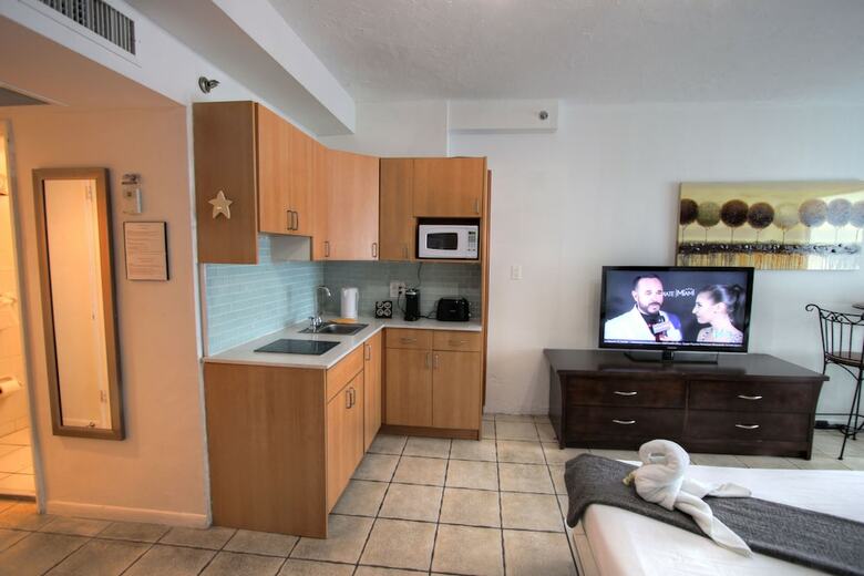 Private Apartments At The Casablanca
