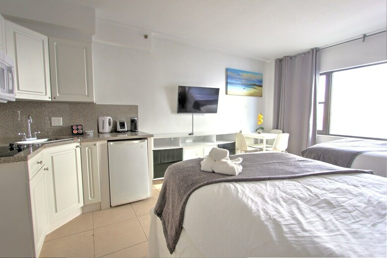 Private Apartments At The Casablanca