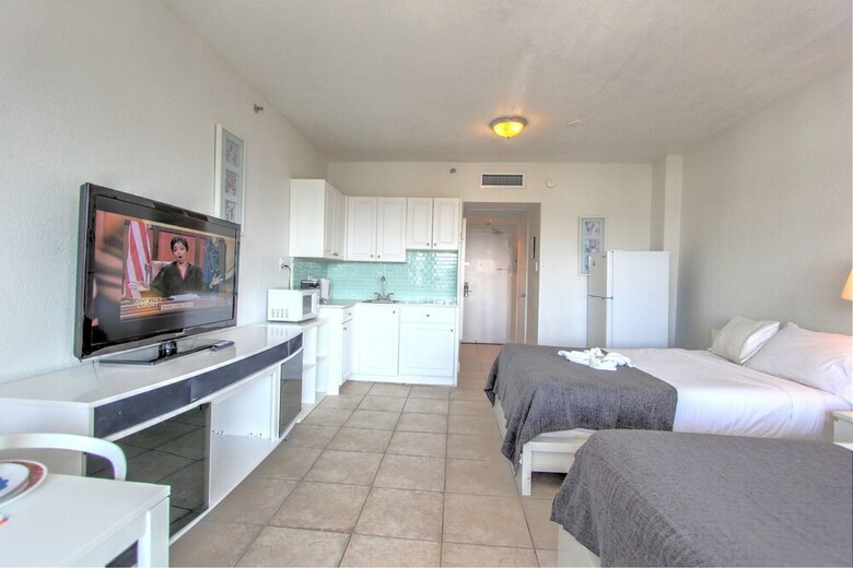 Private Apartments At The Casablanca
