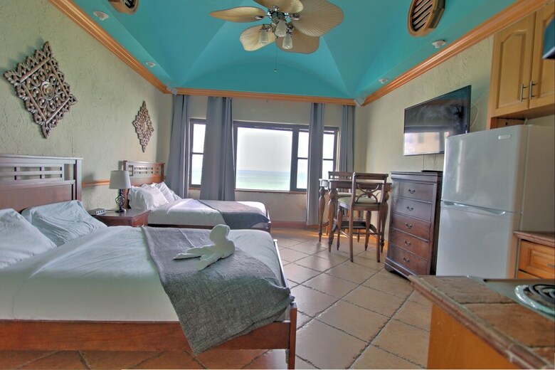 Private Apartments At The Casablanca
