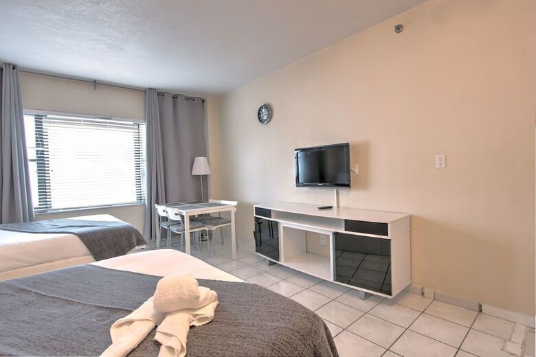 Private Apartments At The Casablanca