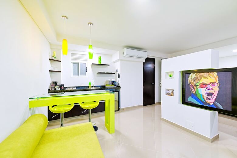 Aparthotel Hotel Piaro In Apartasuites