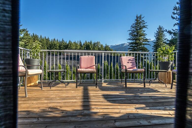 Valley Retreat B&B