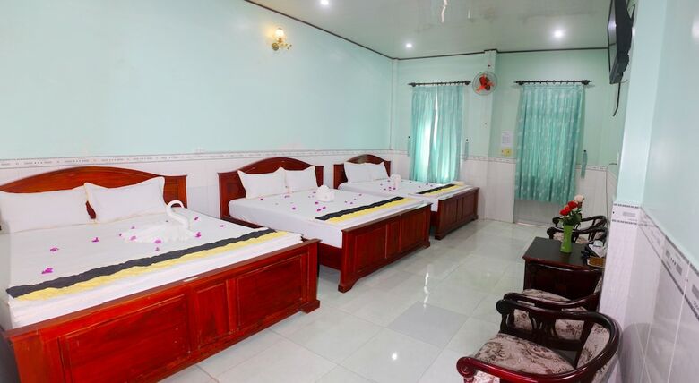 Hotel Quoc Dinh Guesthouse