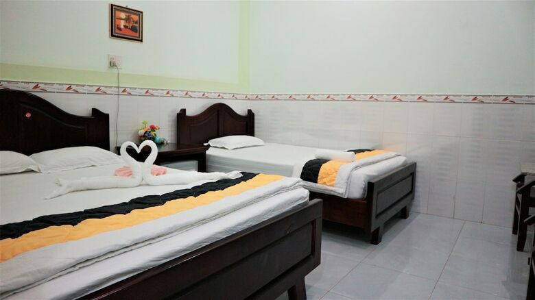 Hotel Quoc Dinh Guesthouse