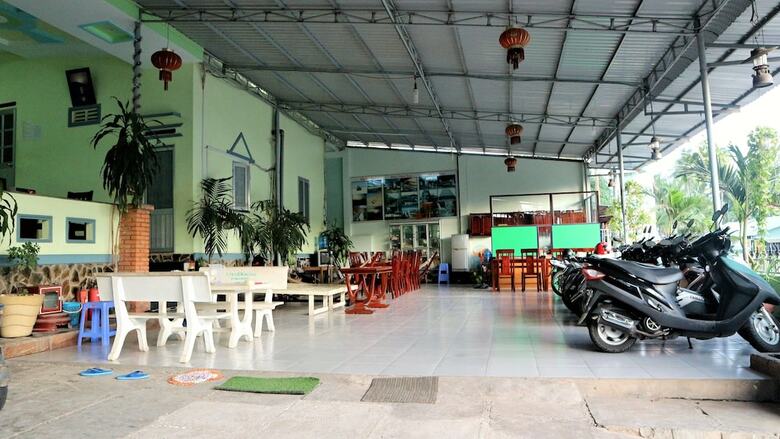 Hotel Quoc Dinh Guesthouse