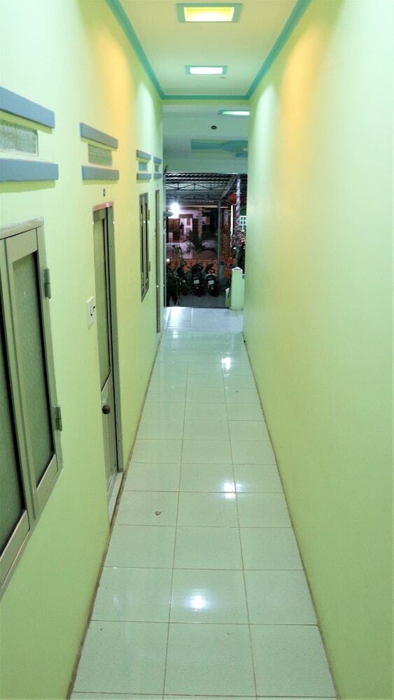 Hotel Quoc Dinh Guesthouse