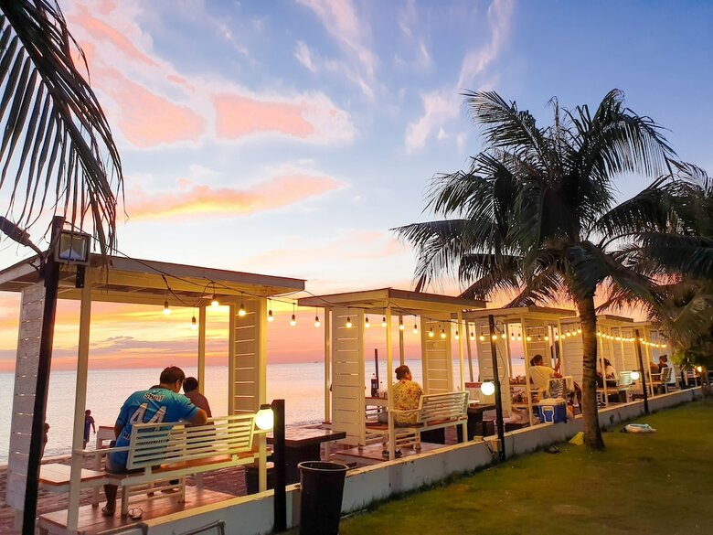 Saint Tropez Beach Resort Hotel