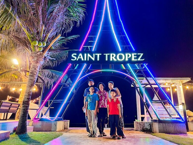 Saint Tropez Beach Resort Hotel