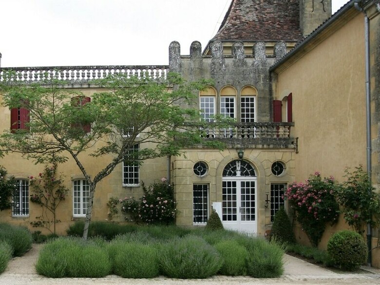 Hotel Les Gites Du Chateau Mont D Onel