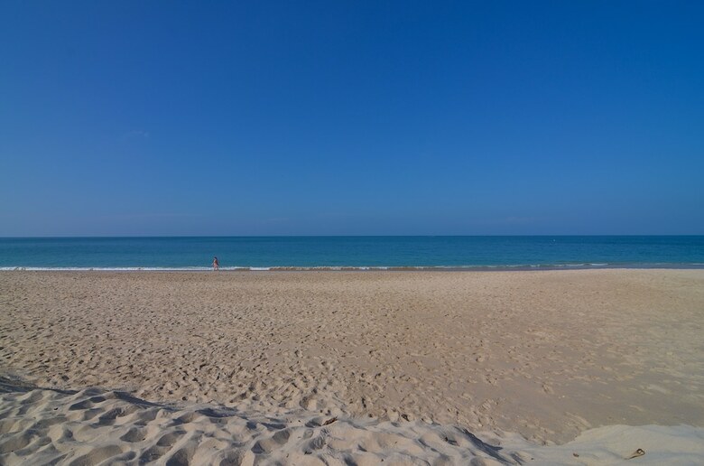 Hotel Nakara Long Beach Resort