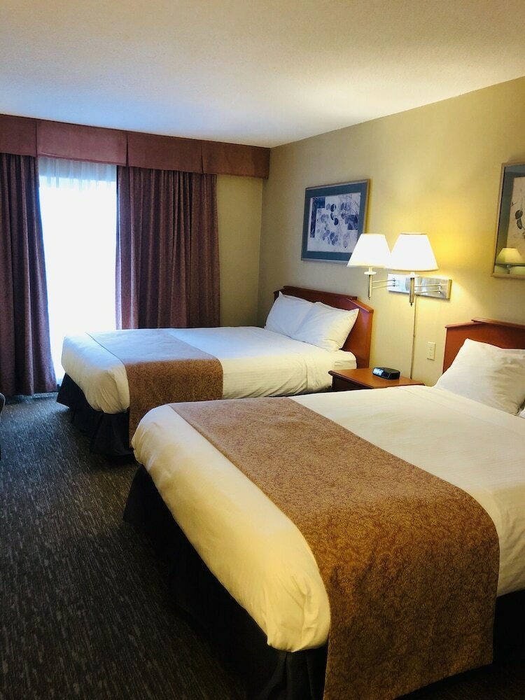 Hotel Anchor Inn And Suites