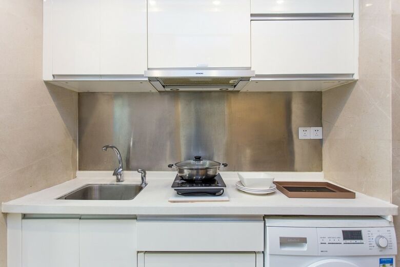 Central International Apartment