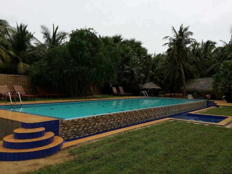 Apartamento Roshanne Beach Resort
