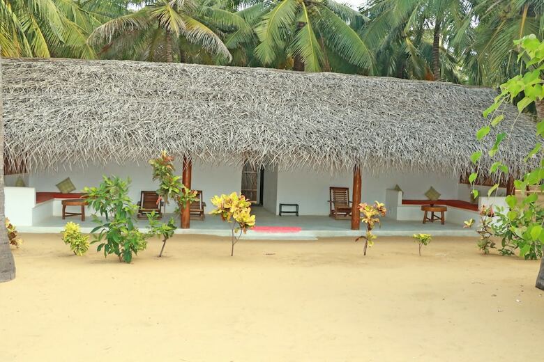 Apartamento Roshanne Beach Resort